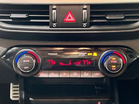 Used 2022 Kia Forte GT image 20