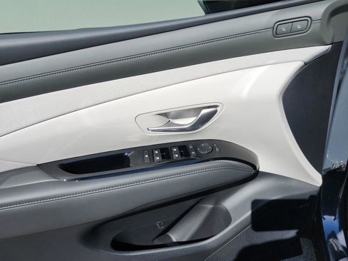 New 2026 Hyundai Tucson Limited w/ Tow & Go Package image 16