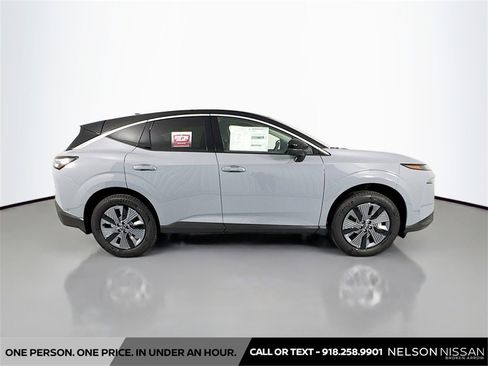 New 2025 Nissan Murano SL image 4