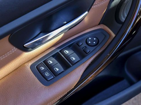 Used 2013 BMW 335i Sedan image 14