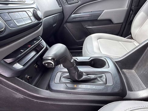 Used 2017 Chevrolet Colorado W/T image 22