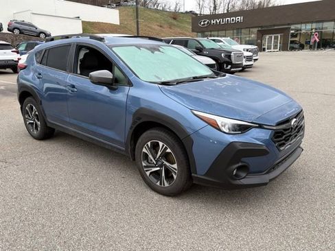 Used 2024 Subaru Crosstrek 2.0i Premium image 5
