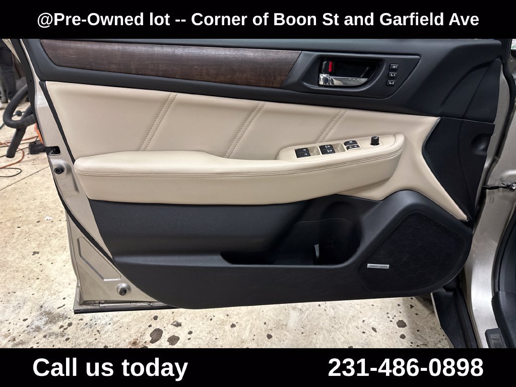 Used 2018 Subaru Outback 2.5i Limited AWD/4WD image 15