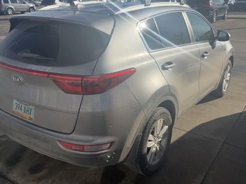 Used 2019 Kia Sportage LX w/ LX Popular Package image 3
