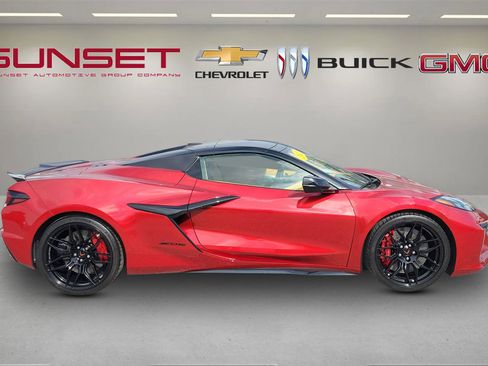 Used 2023 Chevrolet Corvette Z06 image 34