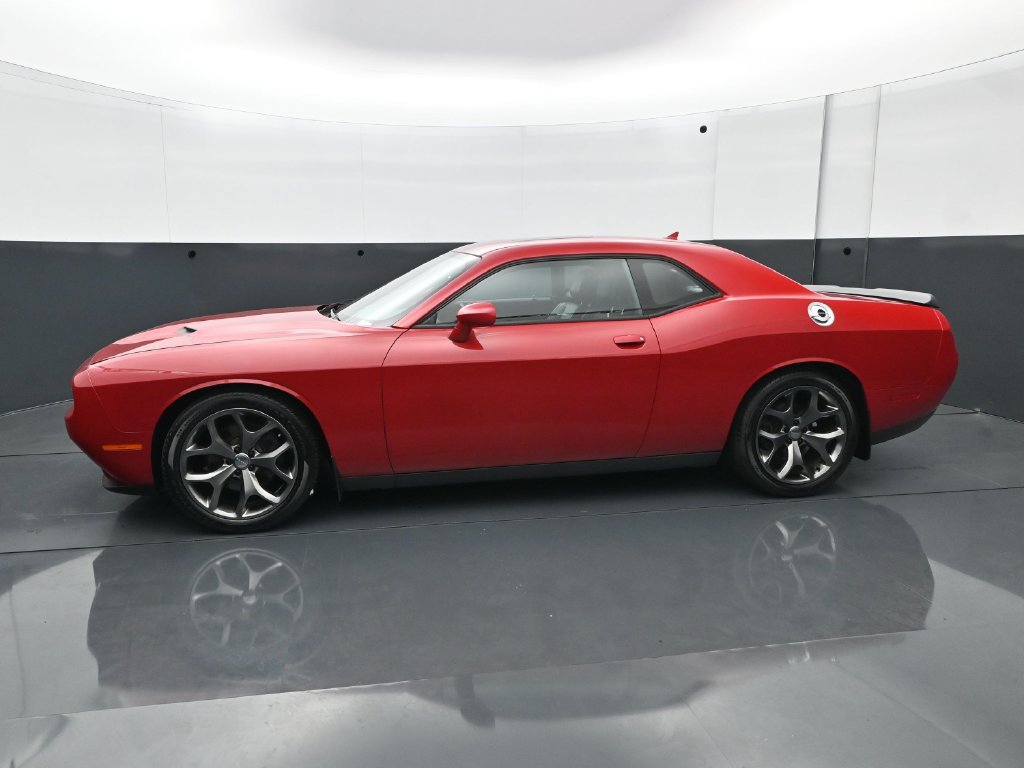 Used 2015 Dodge Challenger SXT Plus w/ Sound Group II RWD image 3