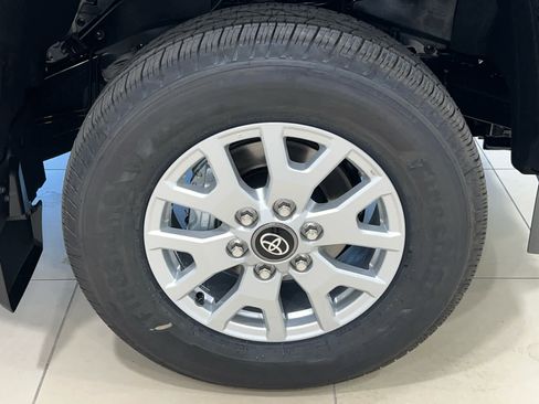 New 2026 Toyota Tacoma SR5 AWD/4WD image 4
