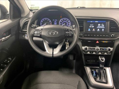 Used 2020 Hyundai Elantra SEL w/ Cargo Package (C1) image 17