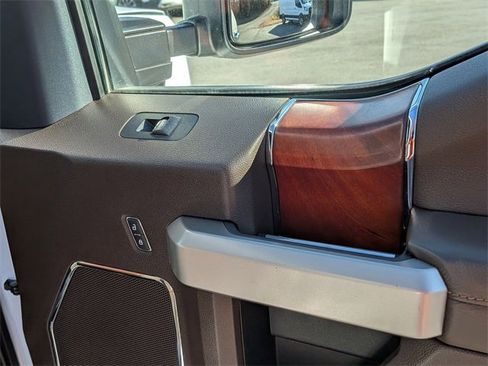 Used 2022 Ford F250 King Ranch w/ King Ranch Ultimate Package image 37