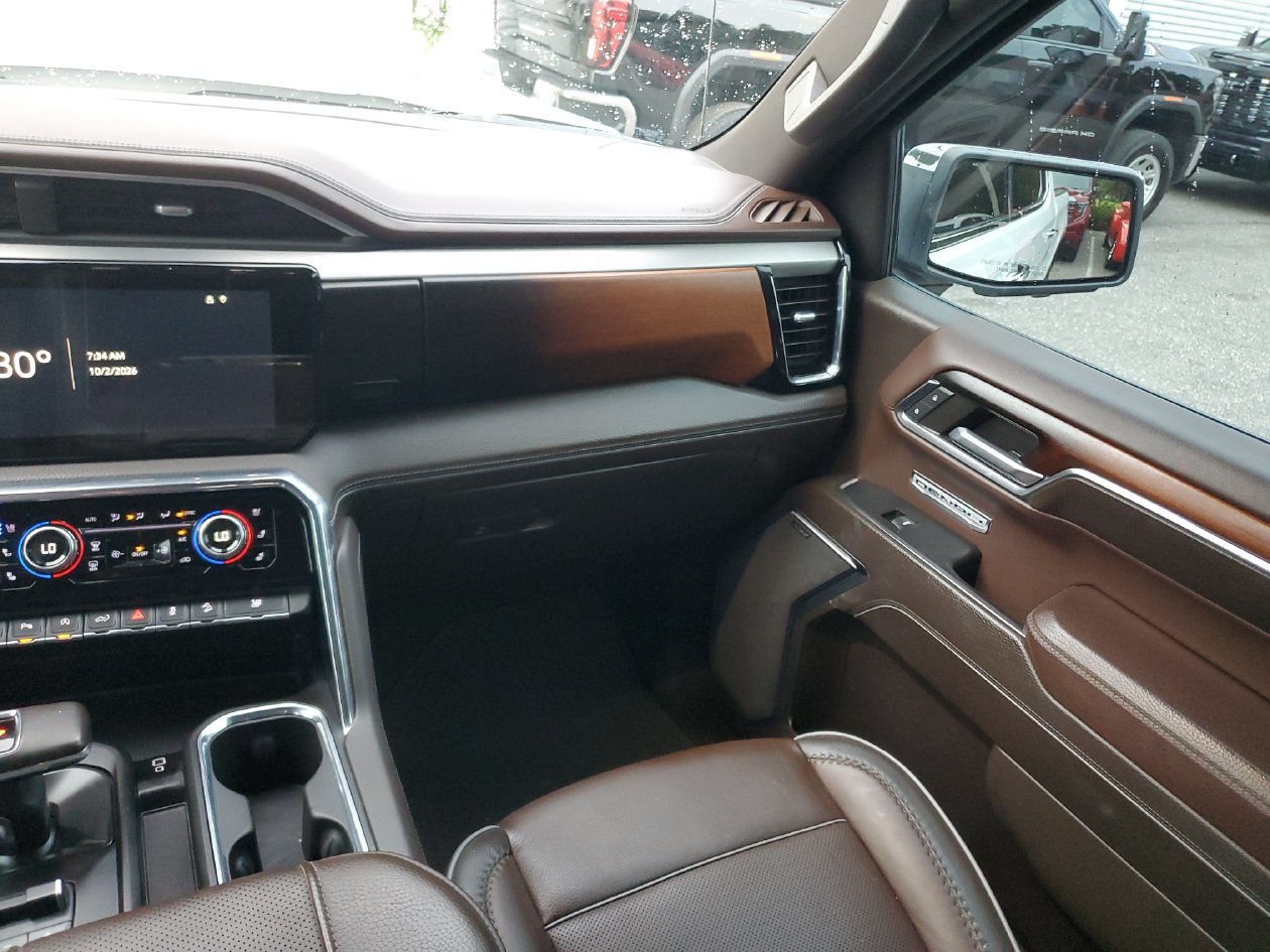 Used 2024 GMC Sierra 1500 Denali w/ Denali Reserve Package AWD/4WD image 15