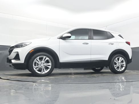 Used 2023 Buick Encore GX Preferred w/ Cold Weather Comfort Package image 25