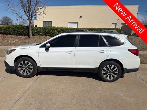 Used 2017 Subaru Outback 2.5i Limited image 8