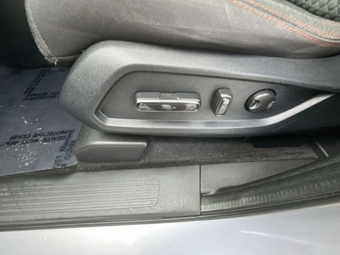 Used 2023 Honda Pilot Sport image 14