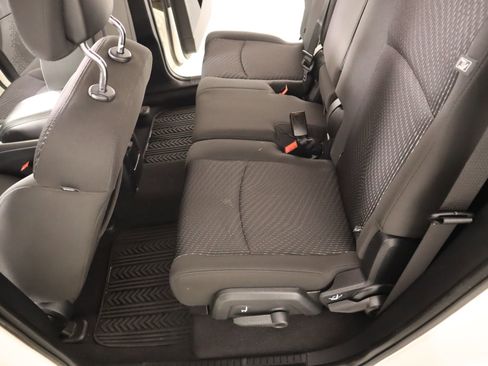 Used 2018 Dodge Journey SE image 10