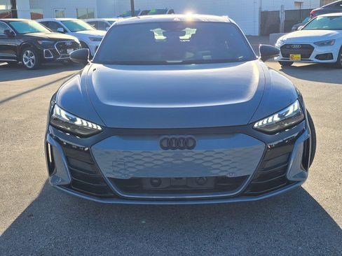 Used 2024 Audi e-tron GT Premium Plus image 31