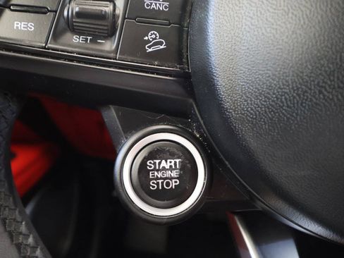 Used 2020 Alfa Romeo Stelvio AWD w/ Nero Edizione image 30