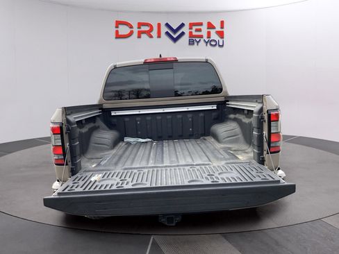 Used 2023 Nissan Frontier Pro-X w/ Pro Convenience Package image 6