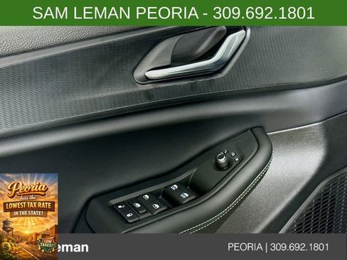 New 2025 Jeep Grand Cherokee Altitude image 18