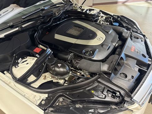 Used 2011 Mercedes-Benz E 550 Cabriolet image 47