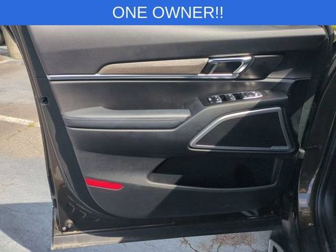 Used 2022 Kia Telluride EX w/ Towing Package AWD/4WD image 24