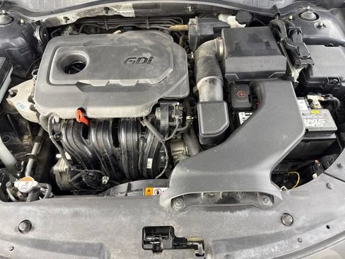 Used 2017 Kia Optima LX w/ Option Group 014 FWD image 22