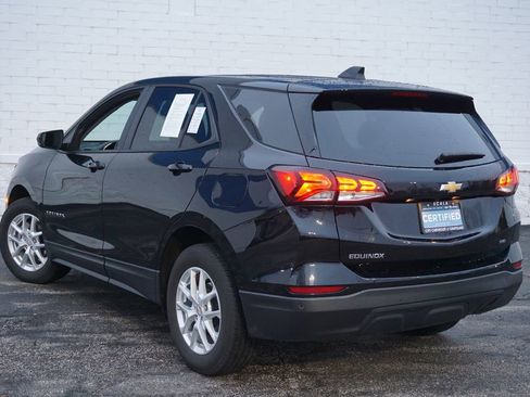Used 2024 Chevrolet Equinox LS w/ LS Convenience Package AWD/4WD image 7