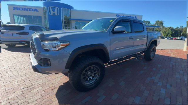 Used 2019 Toyota Tacoma TRD Off-Road AWD/4WD image 6