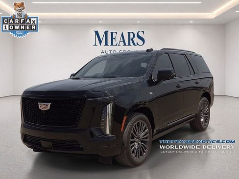 Used 2025 Cadillac Escalade Sport Platinum RWD image 1