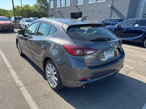 Used 2017 MAZDA MAZDA3 Grand Touring FWD image 36