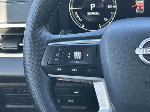 New 2026 Nissan Rogue SL AWD/4WD image 13