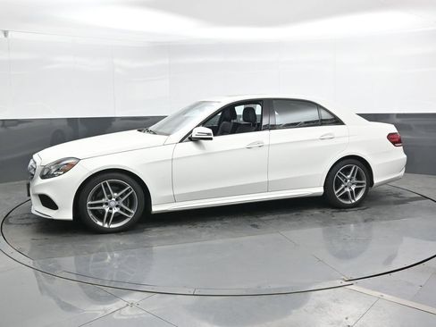 Used 2016 Mercedes-Benz E 350 4MATIC Sedan image 7