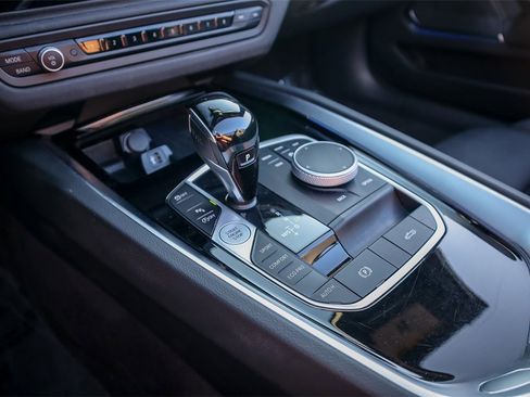 Used 2025 BMW Z4 sDrive30i image 17