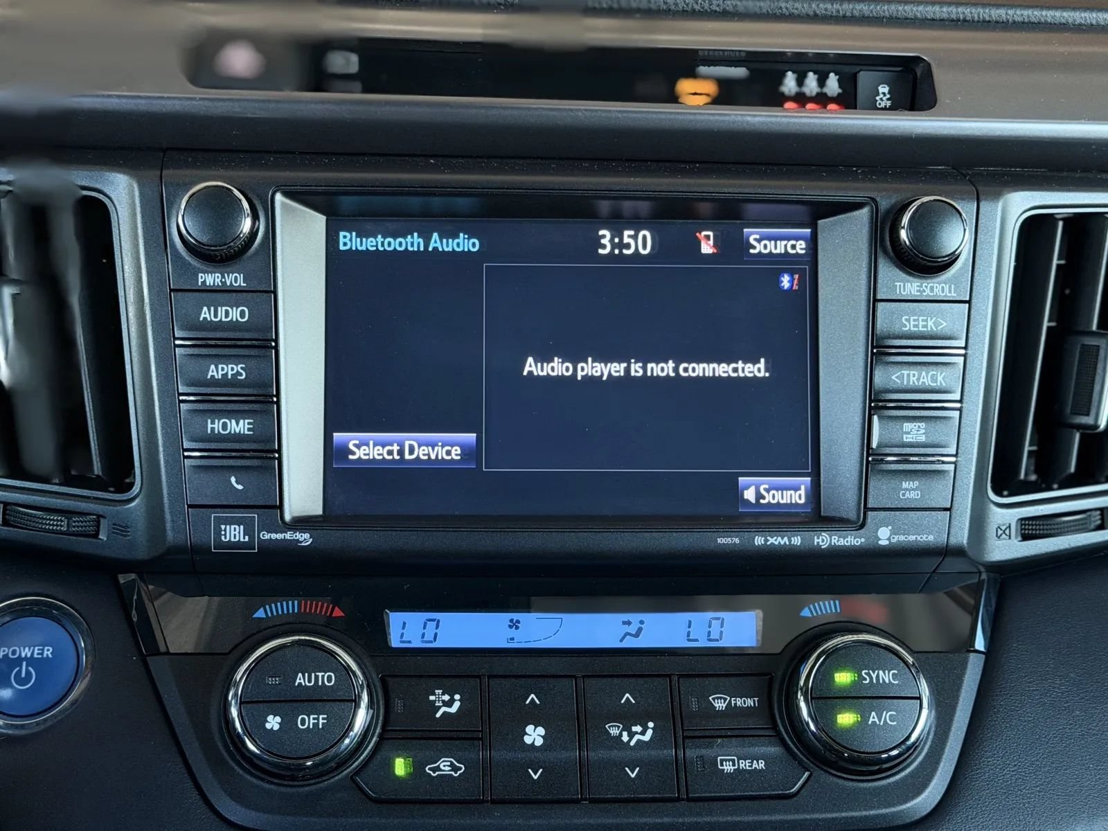 Used 2018 Toyota RAV4 SE w/ Advanced Technology Package AWD/4WD image 28