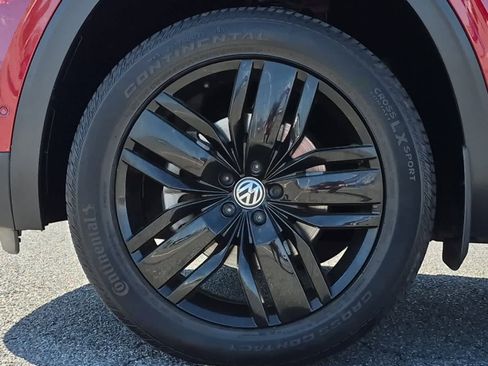 Used 2018 Volkswagen Atlas SEL Premium image 6