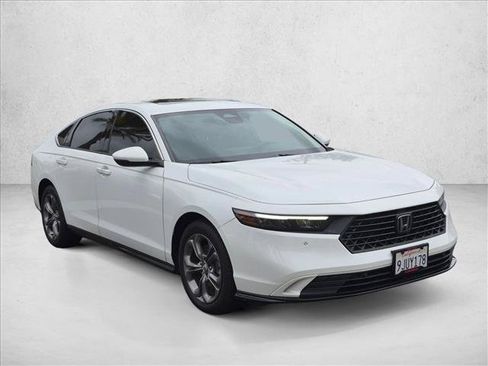 Used 2024 Honda Accord EX-L image 3