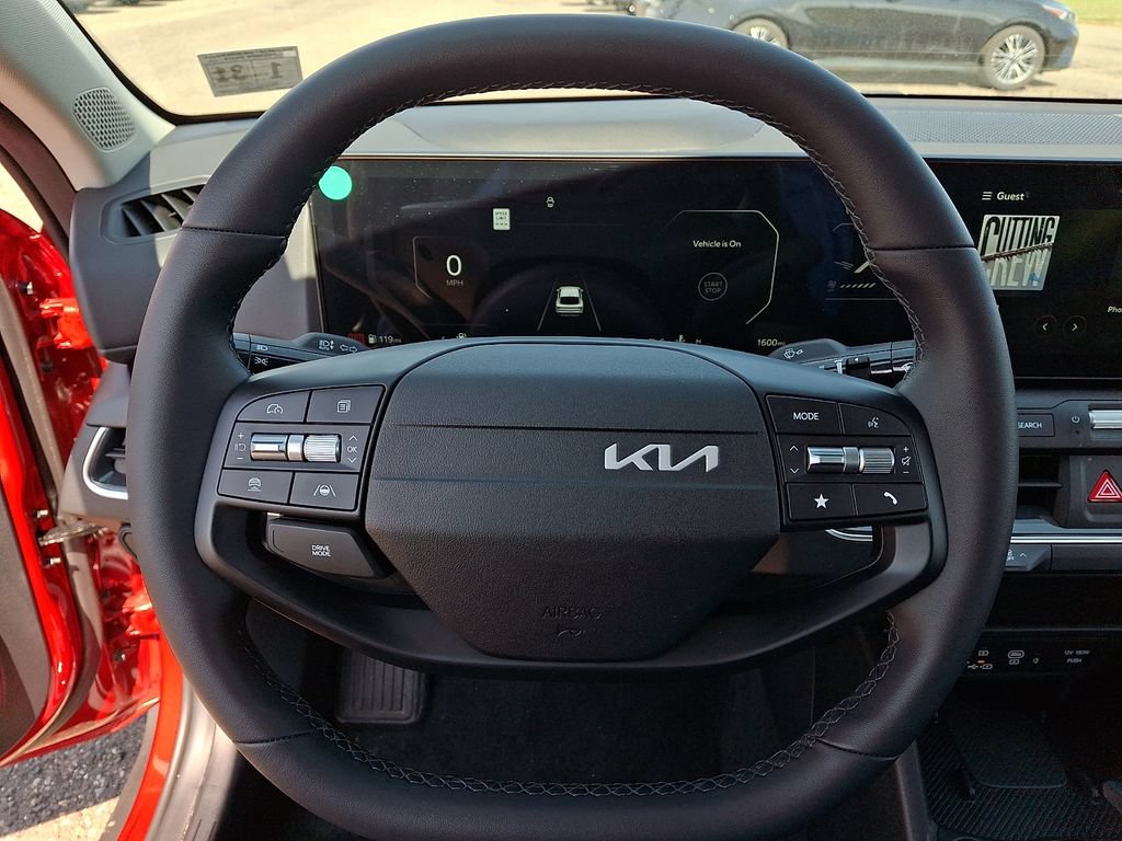 Used 2025 Kia K4 EX FWD image 18
