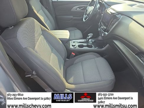 Used 2023 Chevrolet Traverse LT AWD/4WD image 21