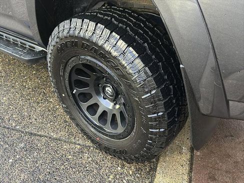 Certified 2017 Toyota 4Runner SR5 image 11