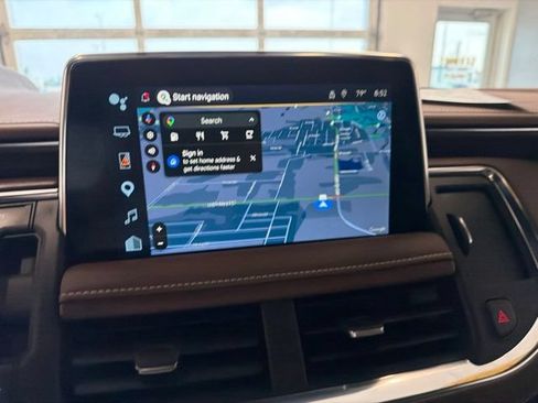 Used 2024 Chevrolet Tahoe High Country w/ Advanced Technology Package AWD/4WD image 3