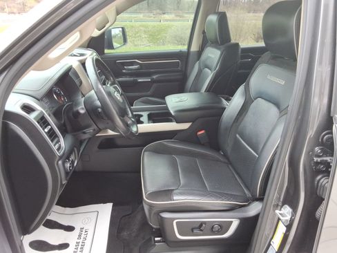 Used 2020 RAM 1500 Laramie AWD/4WD image 28