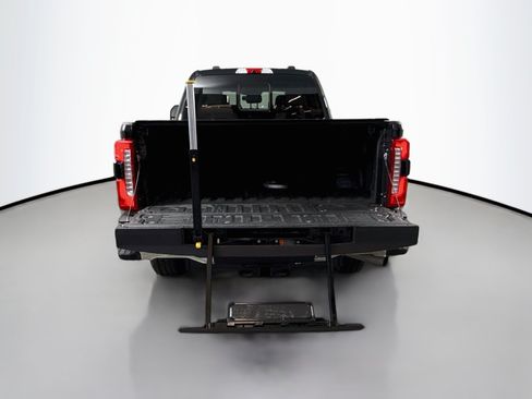 Used 2026 Ford F250 XLT w/ XLT Premium Package AWD/4WD image 25