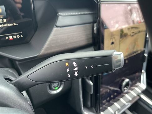 New 2026 GMC Acadia Denali w/ Super Cruise Package image 16