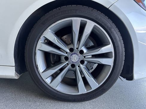 Used 2015 Mercedes-Benz E 350 Sedan image 42