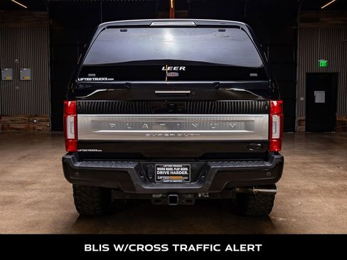 Used 2022 Ford F250 Platinum image 7