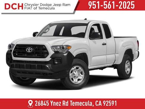 Used 2017 Toyota Tacoma SR RWD image 1