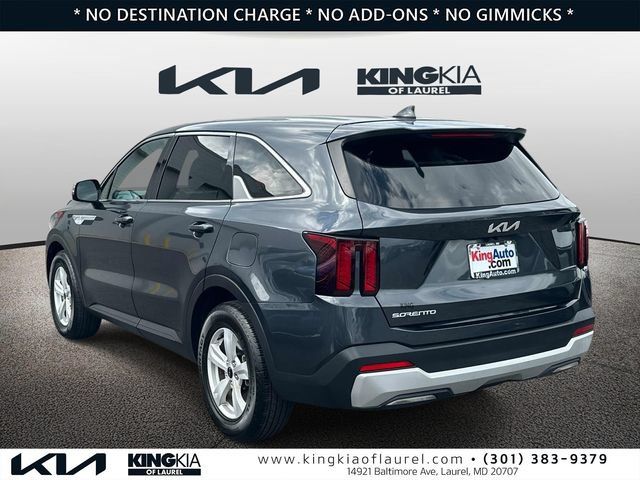 Used 2024 Kia Sorento LX FWD image 25