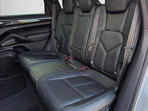 Used 2013 Porsche Cayenne AWD/4WD image 19