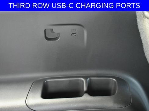 Used 2024 Chevrolet Traverse Z71 w/ Enhanced Driving Package image 47