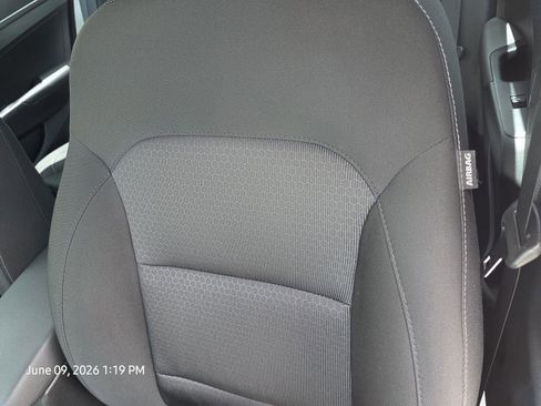 Used 2018 Hyundai Elantra SE w/ SE Connectivity Package 04 FWD image 15