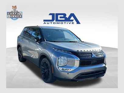 Used 2023 Mitsubishi Outlander SE Black Edition